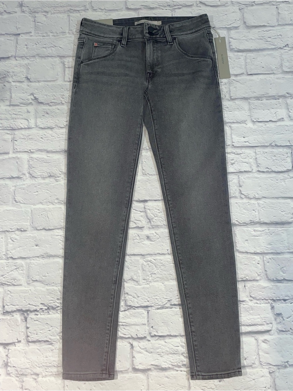 Hudson Collin Mid Rise Skinny Jeans (Grey) Size 27. NWT